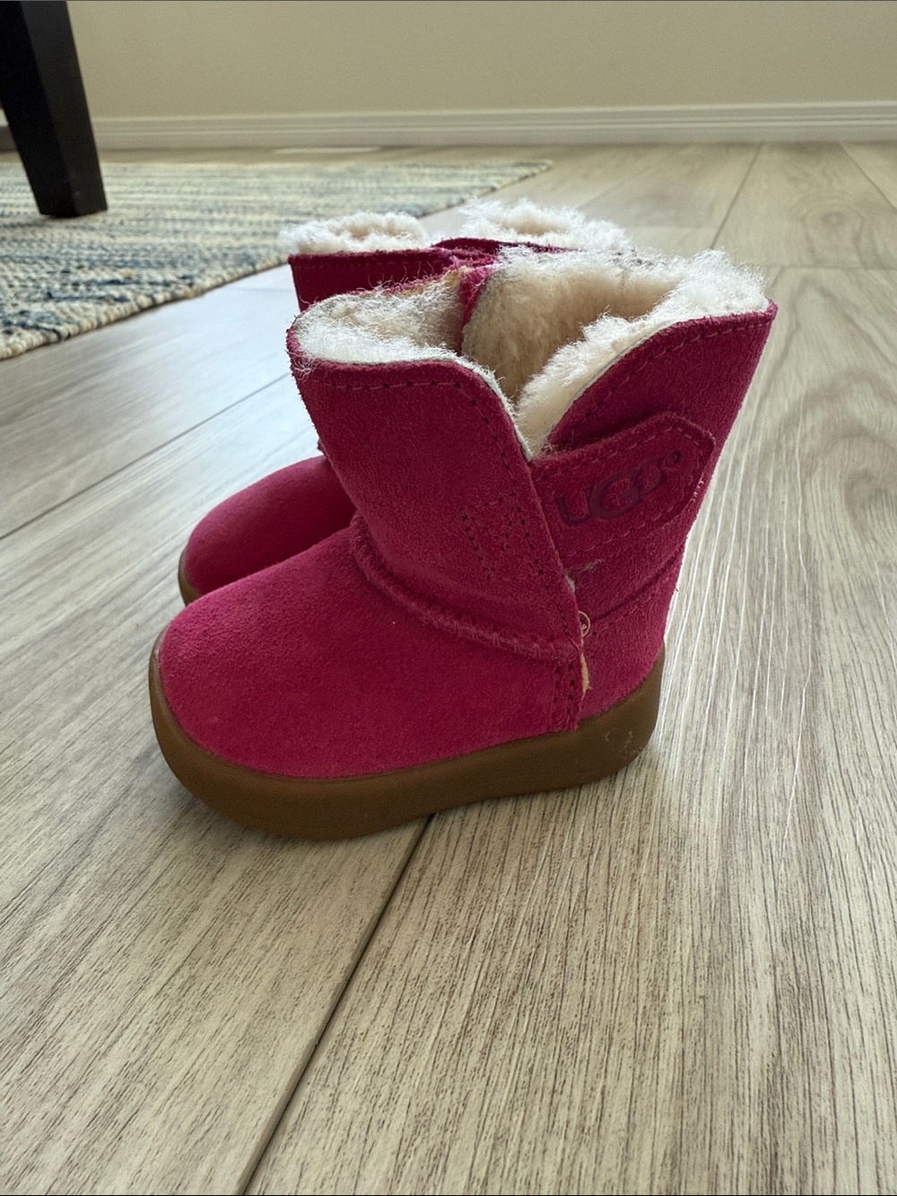 UGG Baby Keelan Boot Pink Velcro Size 0/1